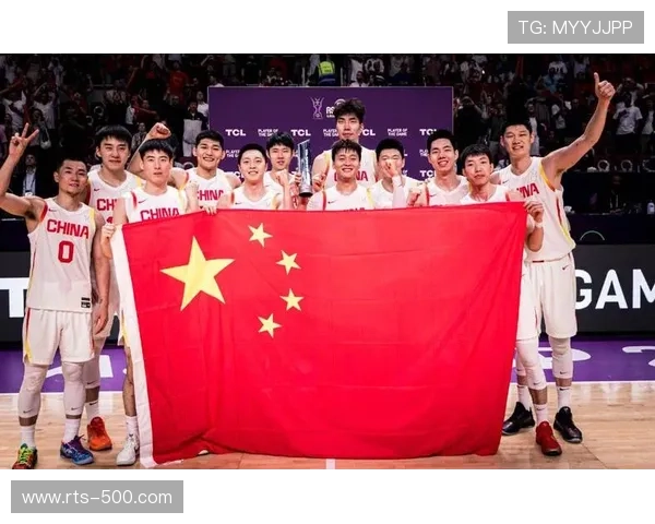 中国篮球年轻阵容亚洲杯表现惊艳，平均年龄23.5岁创希望